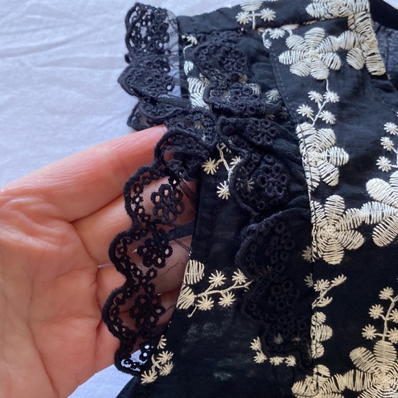 Alice Blue Flutter Top Women L Embroidery Boho Feminine Dainty Business Casual - Picture 7 of 12